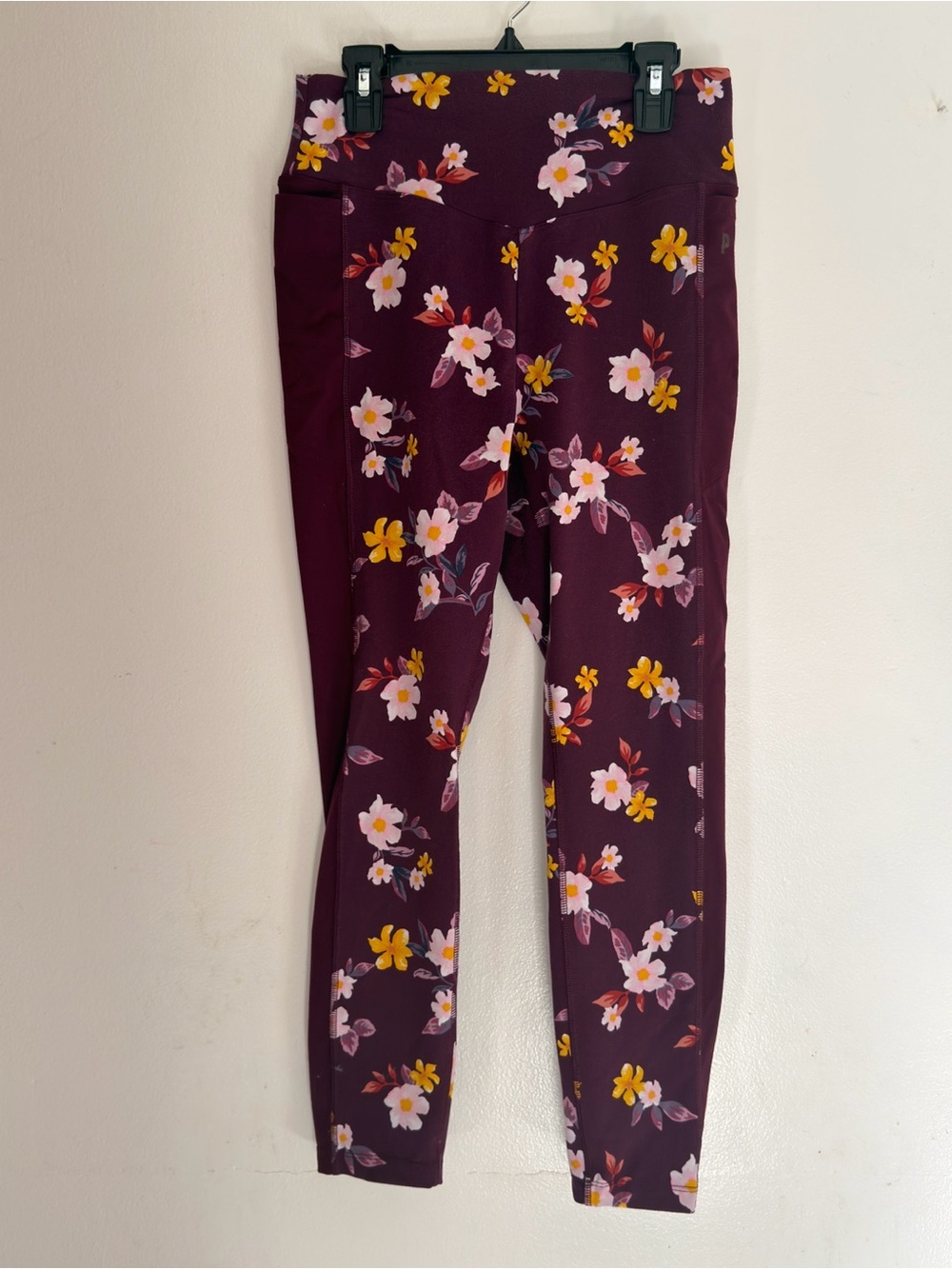 PINK Victoria's Secret Active Plum Floral  Leggings